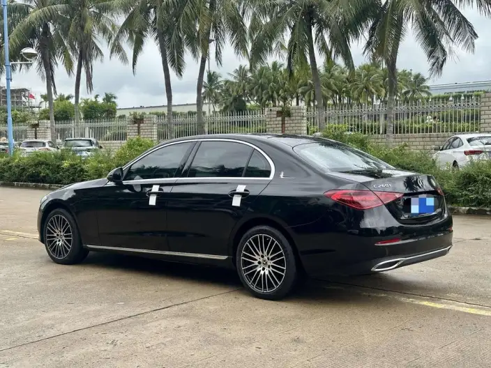 Mercedes-Benz C-Class 2023 Model Facelift II C 260 L – фото 4