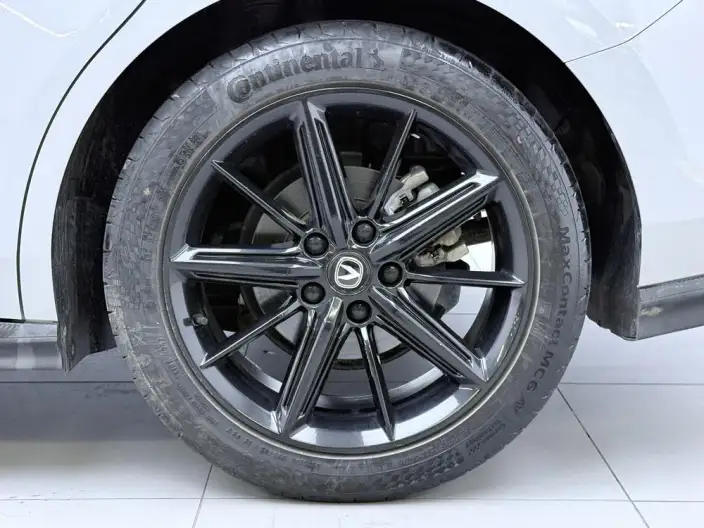 Changan UNI-V 2022 Model 1.5T Noble Model – фото 9