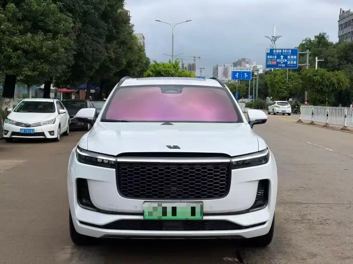 Li Auto ONE 2021 Model Extended Range 6 seat Edition
