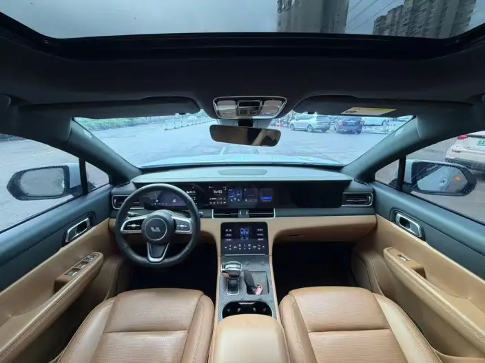 Li Auto ONE 2021 Model Extended Range 6 seat Edition – фото 7