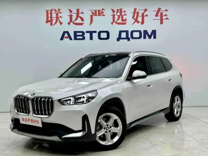 BMW X1 2023 Model sDrive20Li X Design Set – фото 1