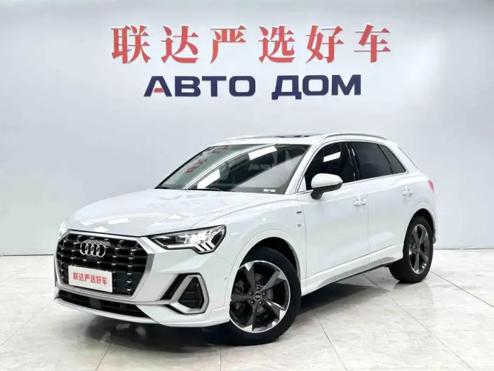 AUDI Q3 2022 Model 35 TFSI Fashion Dynamic Model