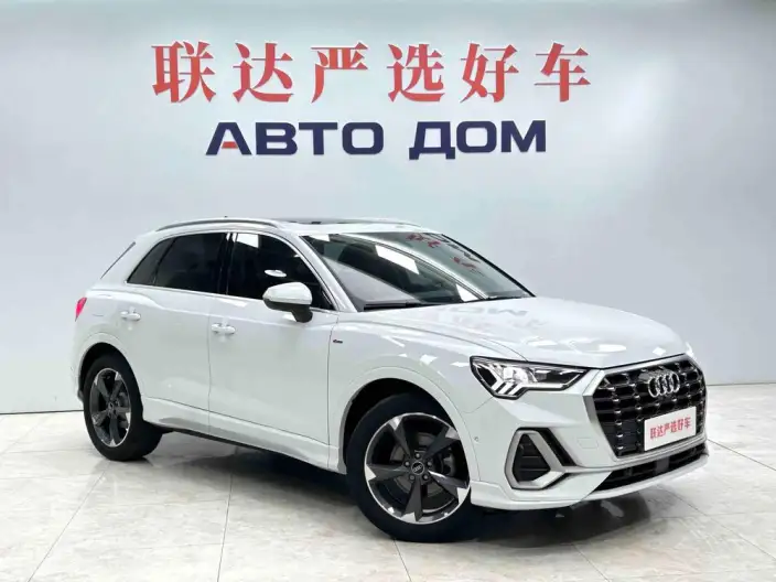 AUDI Q3 2022 Model 35 TFSI Fashion Dynamic Model