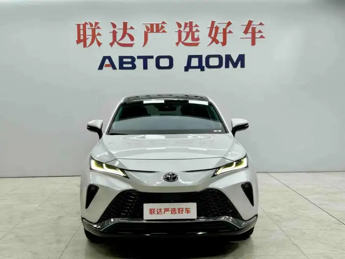Venza 2022 Model 2.0L CVT 2WD Premium Edition – фото 2