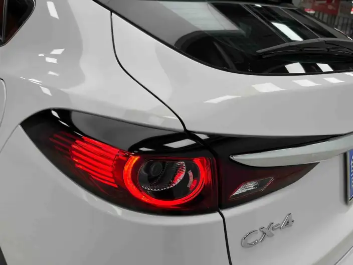 Mazda CX-4 2021 Model 2.0L 2WD SkyActiv Vitality Edition – фото 9