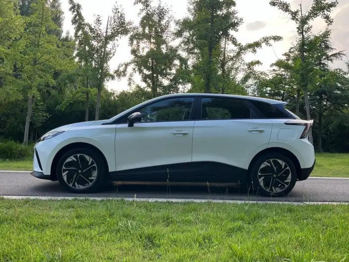 MG4 2023 Model 425km Executive Edition