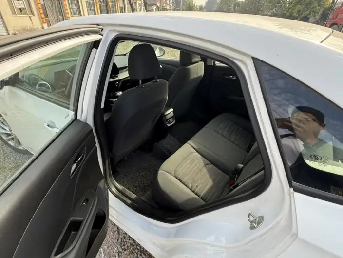 Chevrolet Corolla 2023 Model 1.5L DCT Lexiang Edition – фото 7
