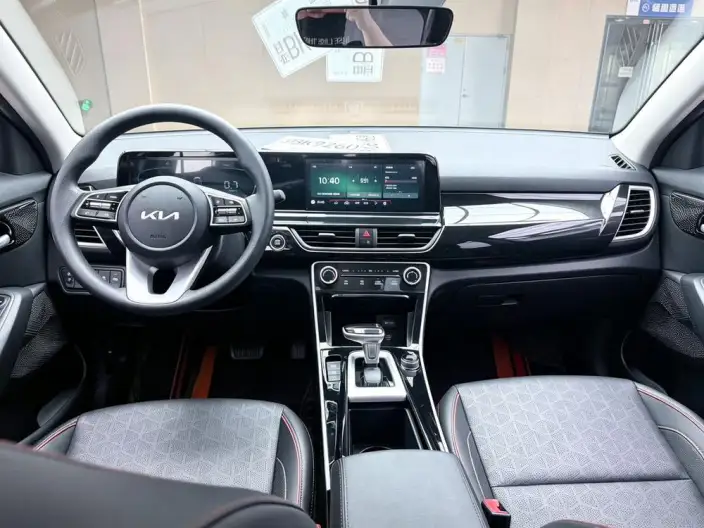 Kia Seltos 2023 Model 1.5L IVT Deluxe Edition – фото 5