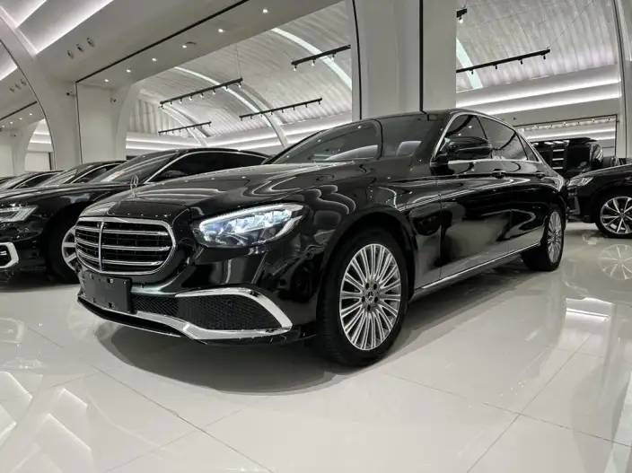 Mercedes-Benz E-Class 2022 Model Facelift II E 300 L Luxury Model sedan – фото 1