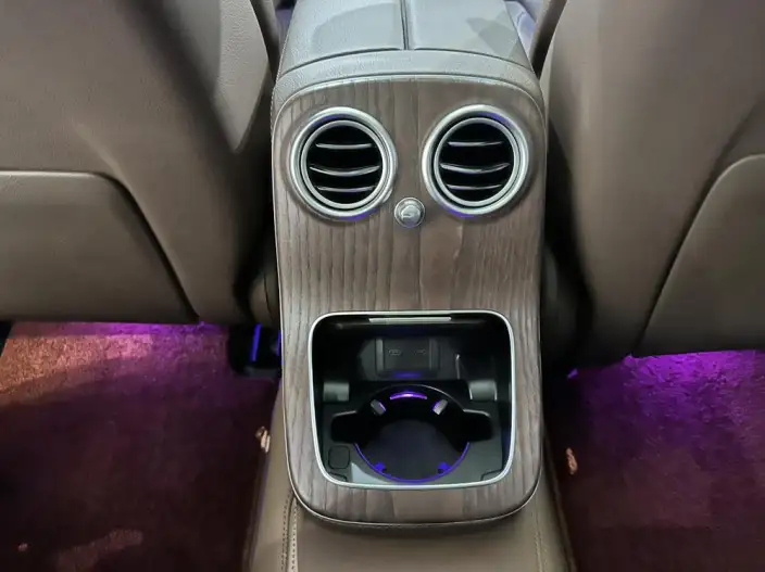 Mercedes-Benz E-Class 2022 Model Facelift II E 300 L Luxury Model sedan – фото 9