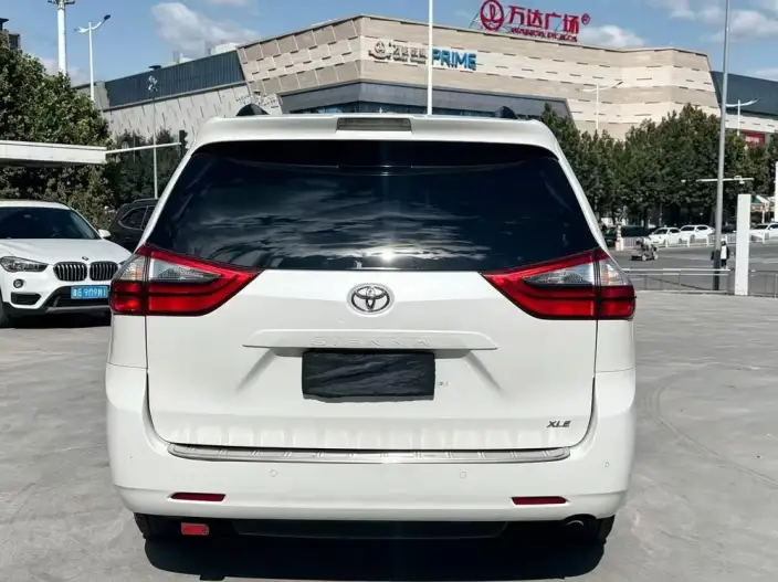 Sienna 2019 Model 3.5L Parallel Imported – фото 5
