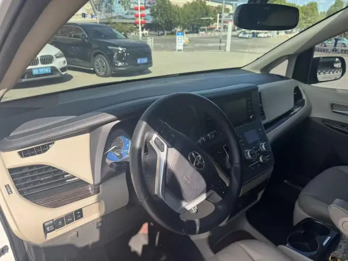 Sienna 2019 Model 3.5L Parallel Imported – фото 7