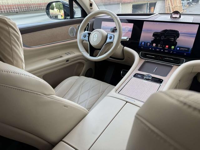 AITO M9 2024 Extended-Range Ultra 6-Seater – фото 4