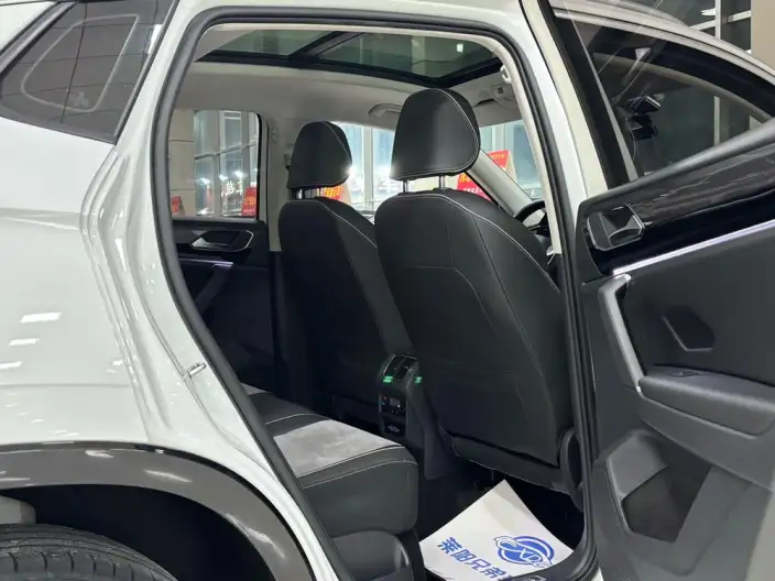 Tayron X 2020 Model 330TSI 2WD Noble Zhilian Edition – фото 8