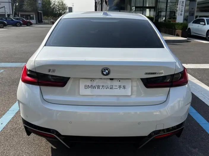 BMW i3 2025 Model eDrive35L – фото 5