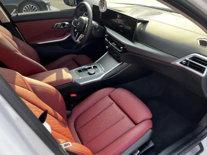 BMW i3 2025 Model eDrive35L – фото 8