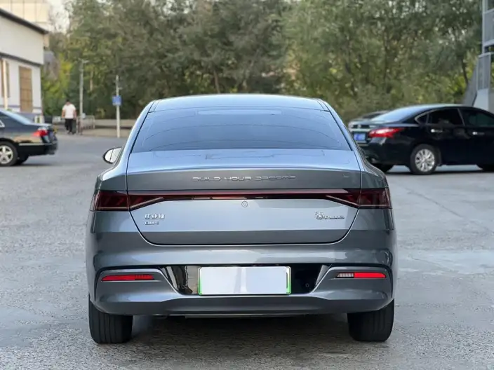 BYD Qin PLUS DM 2023 Model DM-i Champion Edition 55KM Leading Model – фото 5
