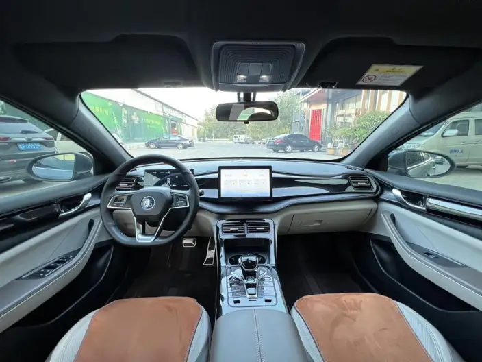 BYD Qin PLUS DM 2023 Model DM-i Champion Edition 55KM Leading Model – фото 7