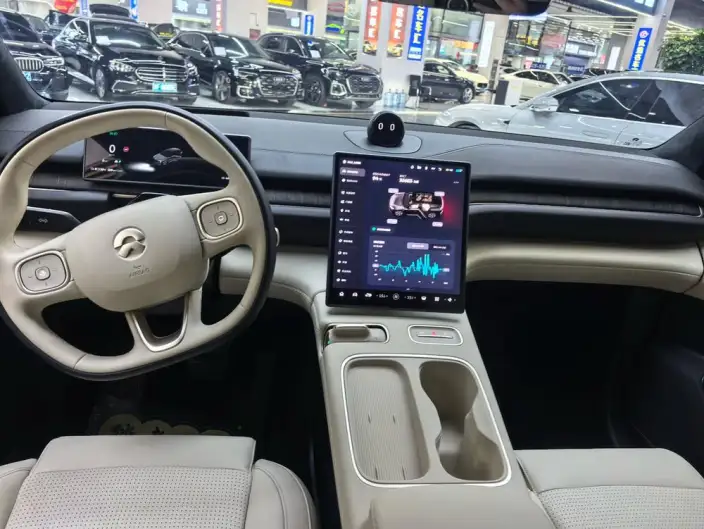 NIO ES6 2024 Model 75kWh – фото 9