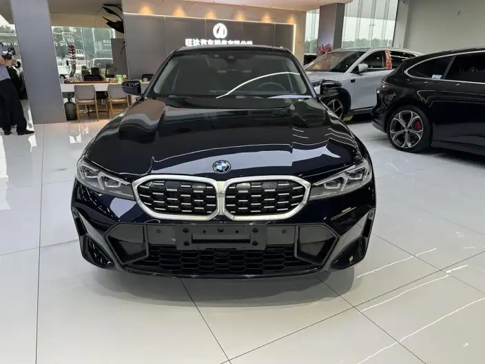 BMW 3 Series 2023 Model 325i M Sports Set – фото 2