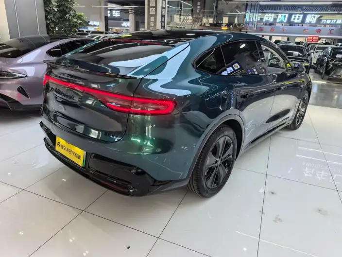 Luxeed R7 2024 Model Extended Range 37kWh Max Rear Drive Edition