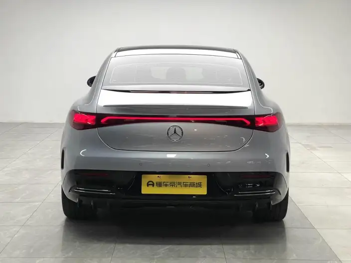 Mercedes-Benz EQE 2022 Model EQE 350 Deluxe Edition – фото 6