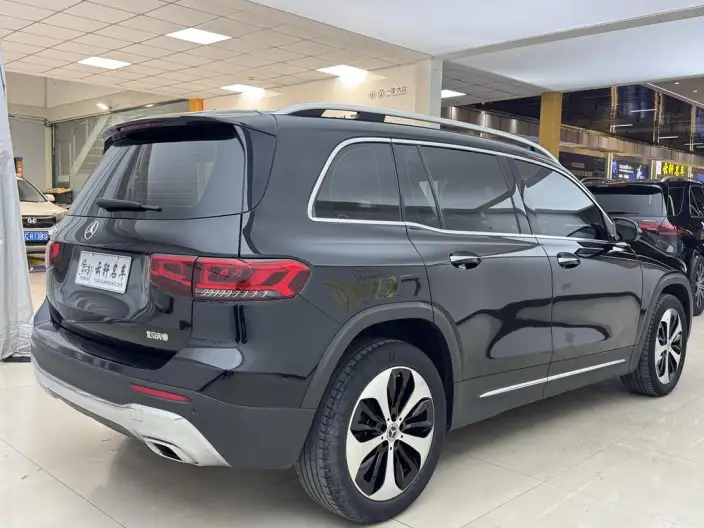Mercedes-Benz GLB 2023 Model GLB 220 Fashion Model – фото 7