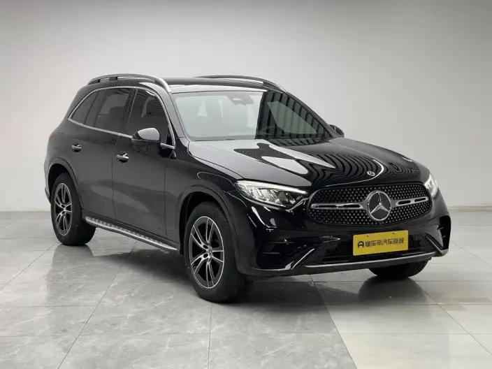 Mercedes-Benz GLC 2025 Model GLC 260 L 4MATIC Luxury Model 5 seat – фото 3