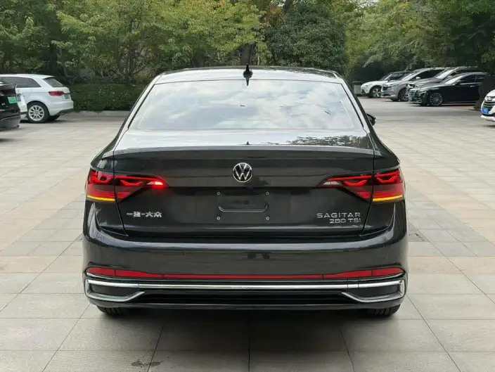 Volkswagen Sagitar 2023 Model 280TSI DSG Beyond Edition – фото 5