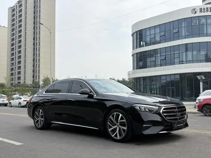 Mercedes-Benz E-Class 2024 Model Facelift E 300 L Fashion Model sedan – фото 3