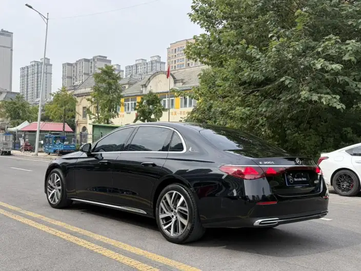 Mercedes-Benz E-Class 2024 Model Facelift E 300 L Fashion Model sedan – фото 5