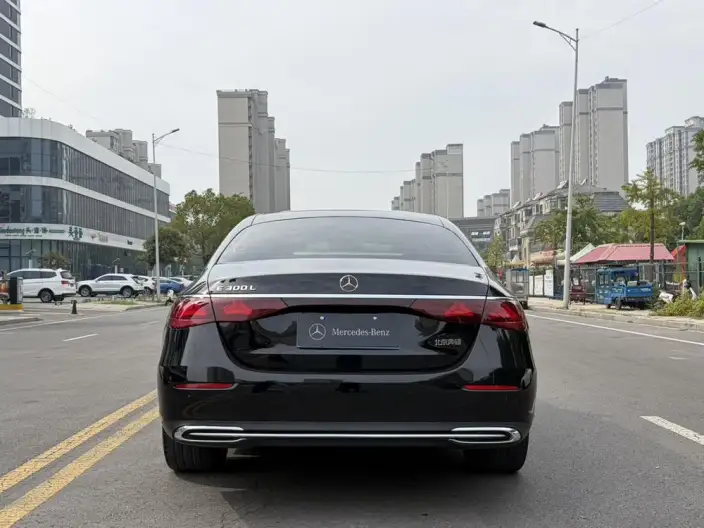Mercedes-Benz E-Class 2024 Model Facelift E 300 L Fashion Model sedan – фото 6