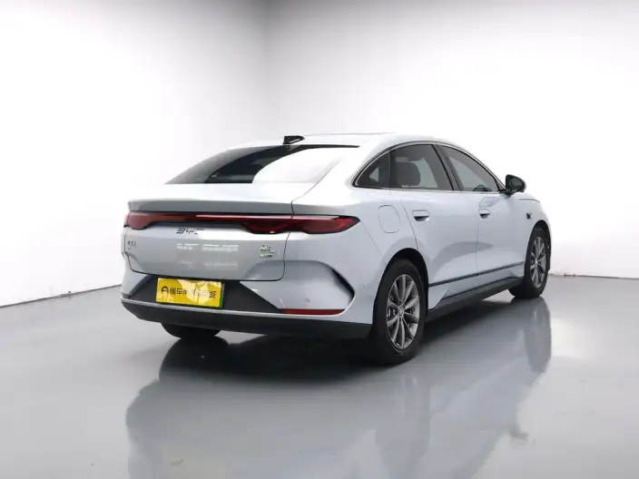 QinL EV 2025 Model 470KM Leading Model – фото 7