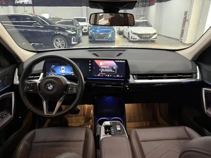 BMW X1 2023 Model sDrive20Li X Design Set – фото 9