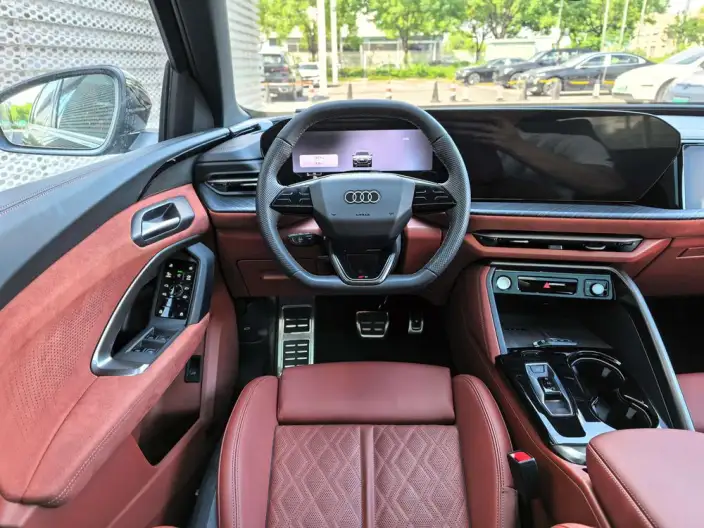 Audi Q5L 2026 Model 2.0T 10M Users Edition Edition – фото 8
