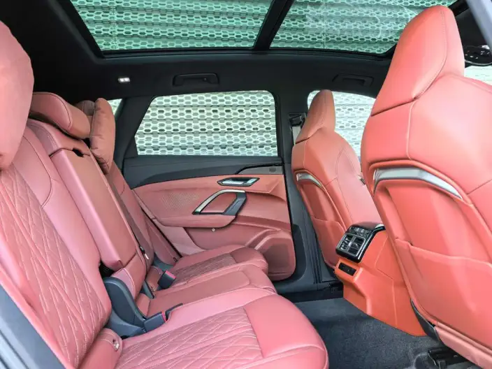 Audi Q5L 2026 Model 2.0T 10M Users Edition Edition – фото 9