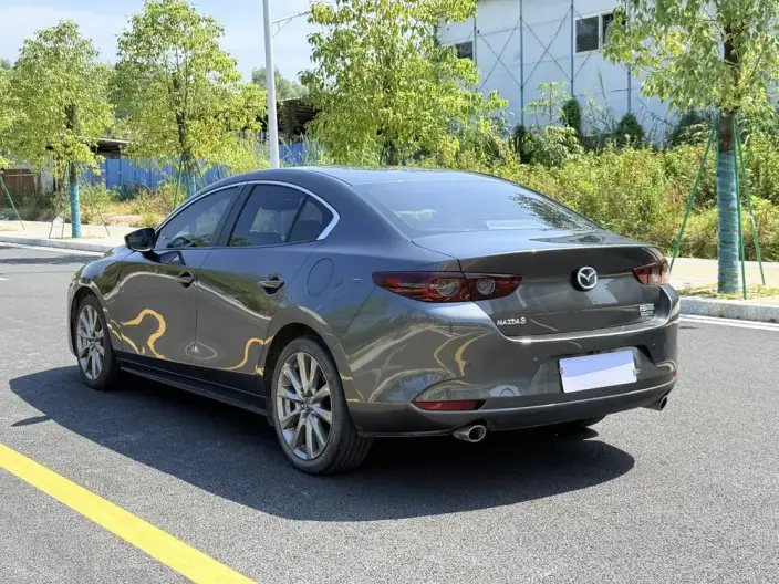 Mazda3 Axela 2022 Model 2.0L Automatic Zhi Ya Edition