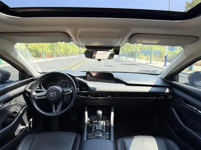 Mazda3 Axela 2022 Model 2.0L Automatic Zhi Ya Edition – фото 7