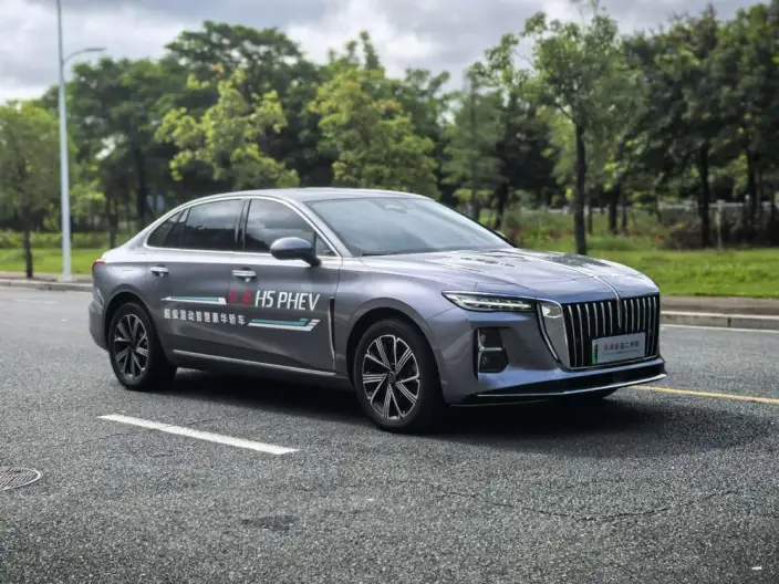 Hongqi H5 PHEV 2025 Model 170 Chao Hybrid Edition