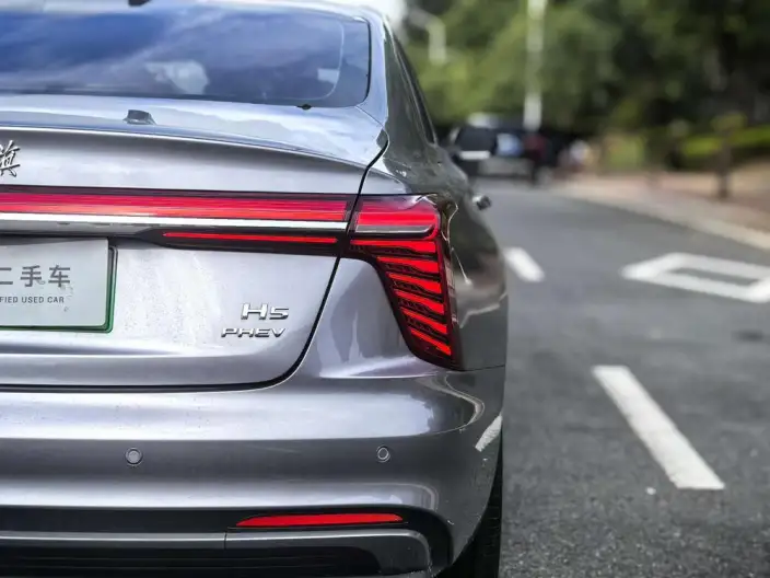Hongqi H5 PHEV 2025 Model 170 Chao Hybrid Edition – фото 9