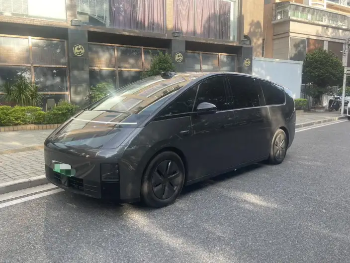 Li Auto MEGA 2024 Model Ultra Edition