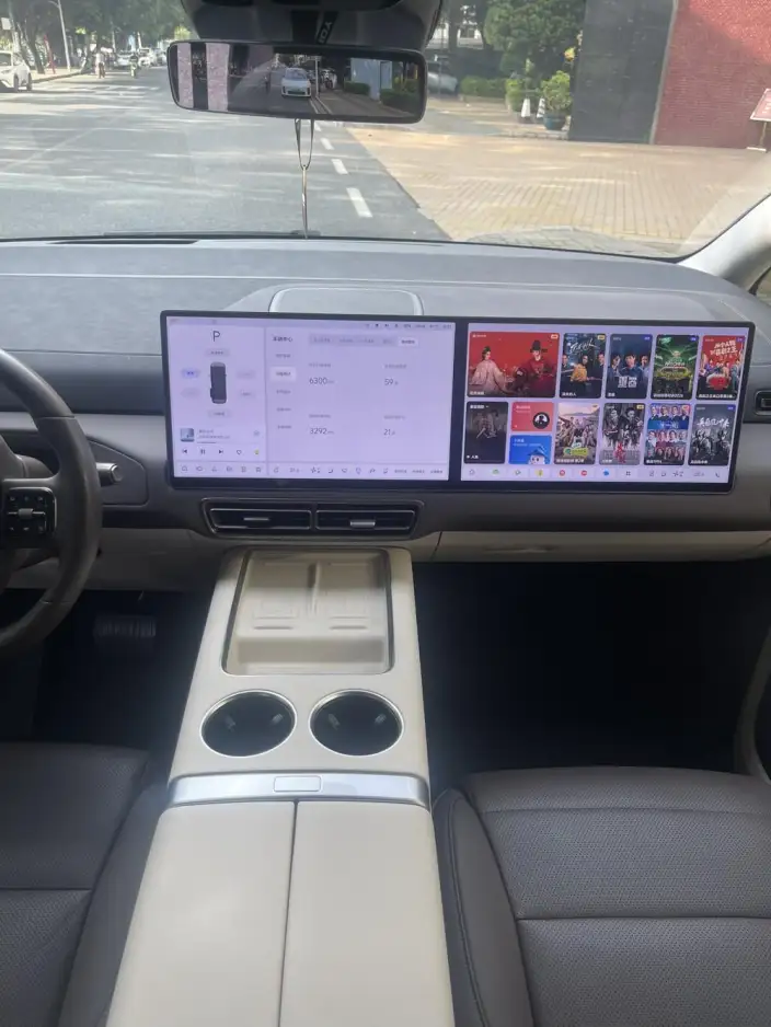 Li Auto MEGA 2024 Model Ultra Edition – фото 6