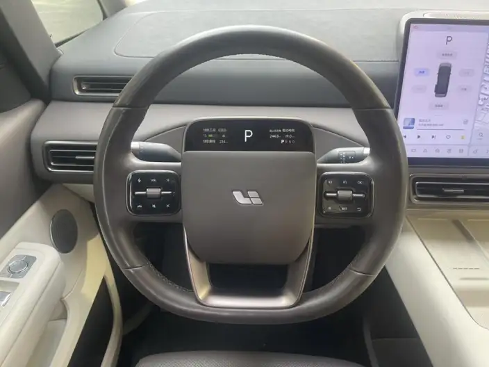 Li Auto MEGA 2024 Model Ultra Edition – фото 8