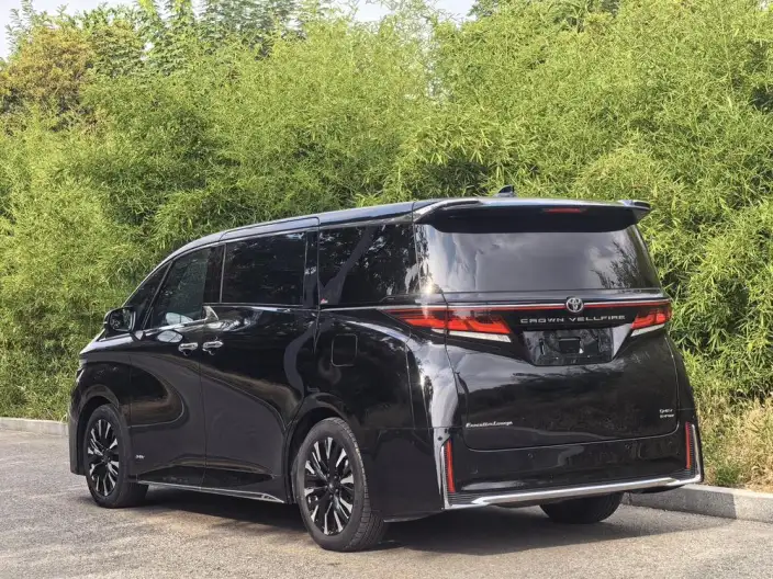 Vellfire 2023 Model Toyota Crown 2.5L Intelligent Hybrid 4WD Supreme Edition – фото 4