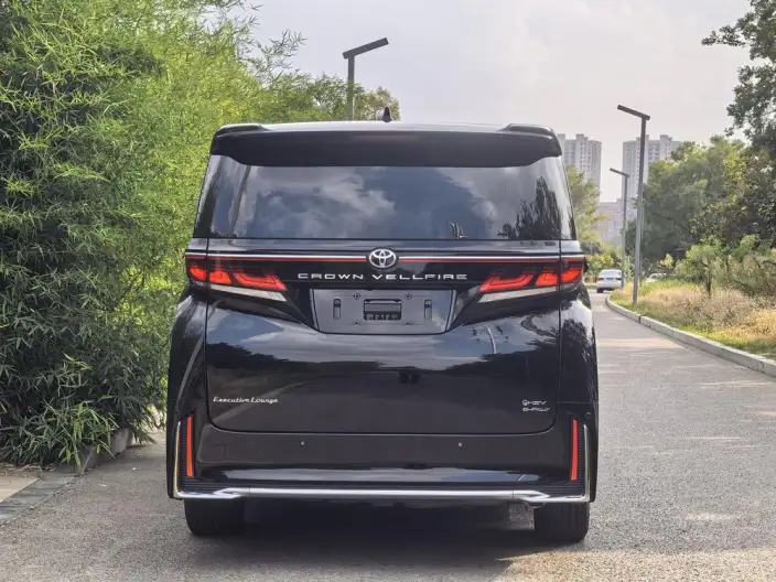 Vellfire 2023 Model Toyota Crown 2.5L Intelligent Hybrid 4WD Supreme Edition – фото 5