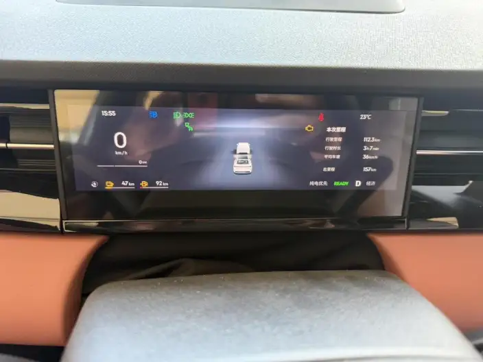 Geely Boyue REV 2026 Model 375km Ultra-long Endurance Platinum Extended Range Zhizun Edition – фото 8