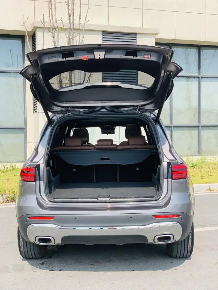 Mercedes-Benz GLB 2025 Model GLB 220 Dynamic Model – фото 10