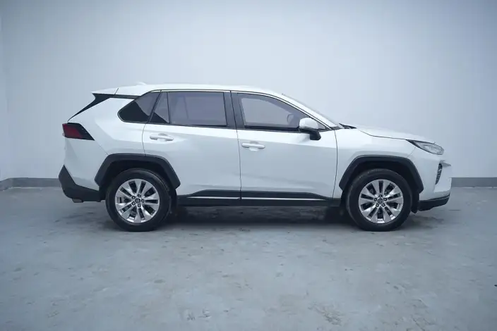 Toyota Wildlander 2022 Model 2.0L 2WD Leading version – фото 8