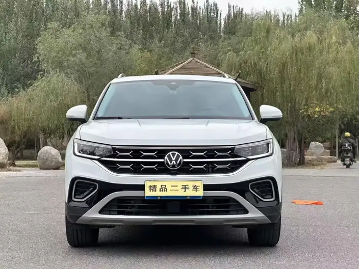 Volkswagen Tayron 2024 Model 300TSI 2WD Luxury Plus Advanced version – фото 2