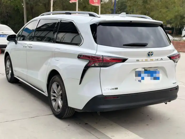 Toyota Sienna 2024 Model Hybrid 2.5L Zhen Xiang Premium Edition – фото 4